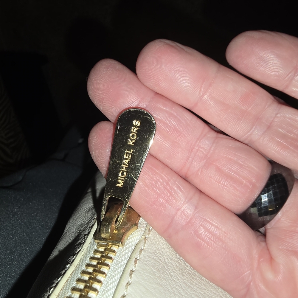Michael Kors - Picture 3 of 7